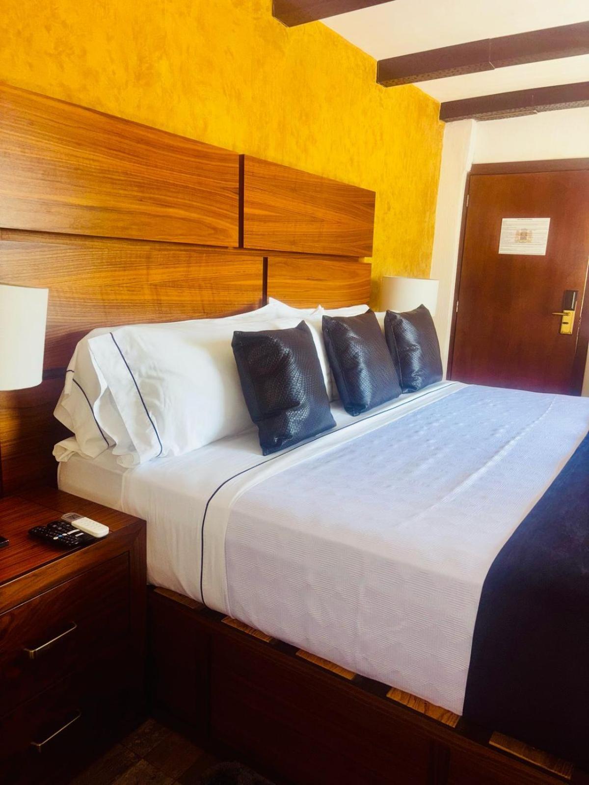 Hotel Boutique La Mansion Guadalajara Extérieur photo